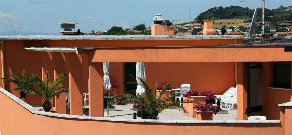 Hotel Solarium Civitanova Marche Exterior photo